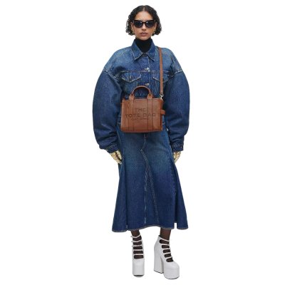 THE LEATHER SMALL TOTE BAG